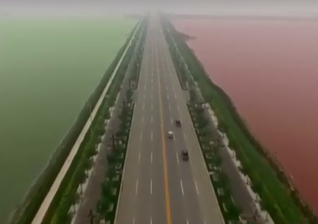 Novi apokaliptièni znak: Jezero u Kini postalo crveno VIDEO